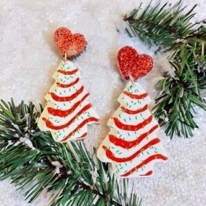 MODCLOTH ACRYLIC CHRISTMAS LITTLE DEBBIE CAKE TREE EARRINGS 2